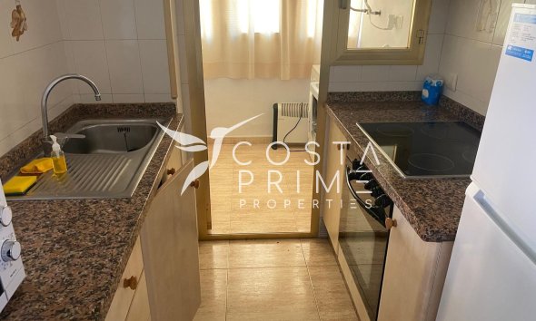 Resale - Apartment / Flat - Benidorm