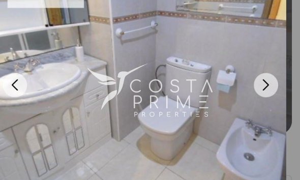 Resale - Apartment / Flat - Benidorm