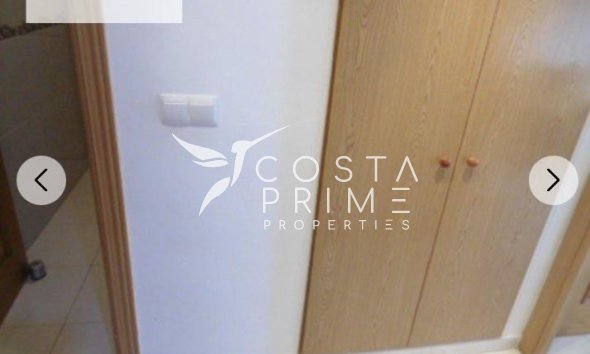 Resale - Apartment / Flat - Benidorm