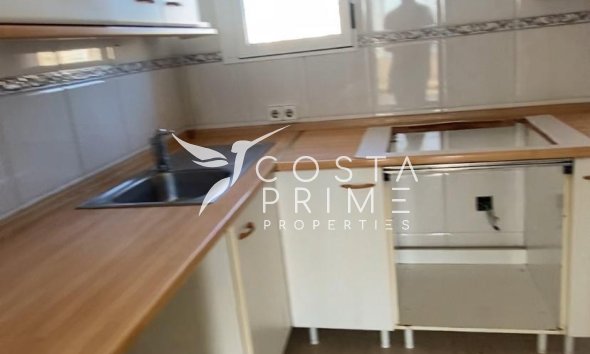 Resale - Apartment / Flat - Benidorm