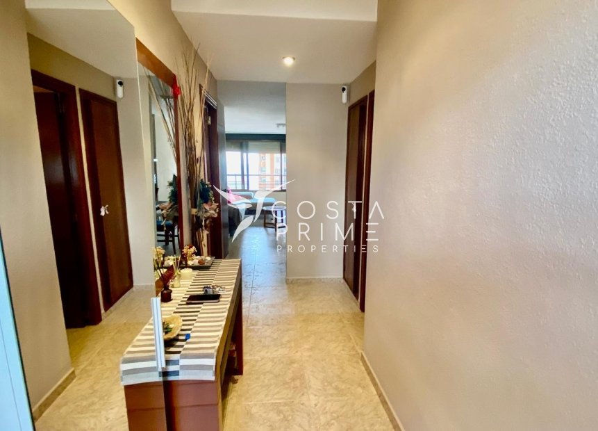 Resale - Apartment / Flat - Benidorm