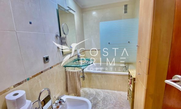 Resale - Apartment / Flat - Benidorm