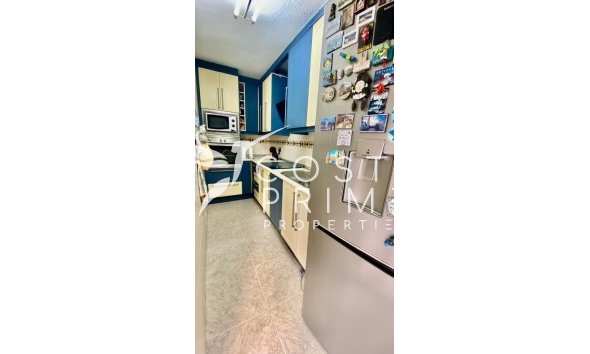 Resale - Apartment / Flat - Benidorm