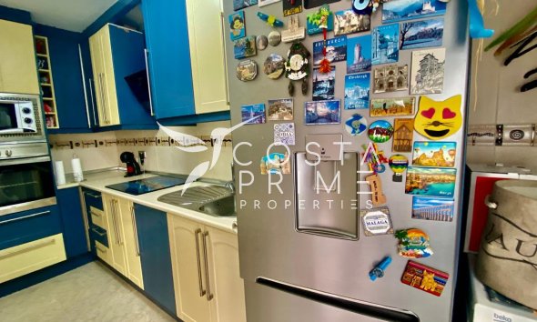 Resale - Apartment / Flat - Benidorm