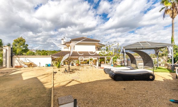 Reventa - Chalet / Villa - Alfas del Pí