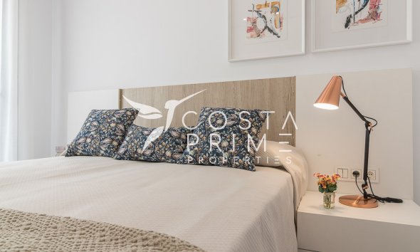 Nowy budynek - Kamienica / bliźniak - Torrevieja