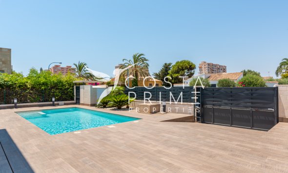 Obra nueva - Chalet / Villa - Playa Paraiso