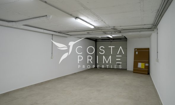 Nowy budynek - Szalet - Coloma