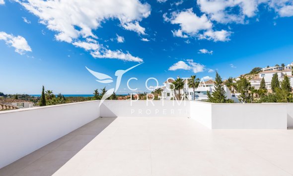 Nowy budynek - Szalet - Cortés