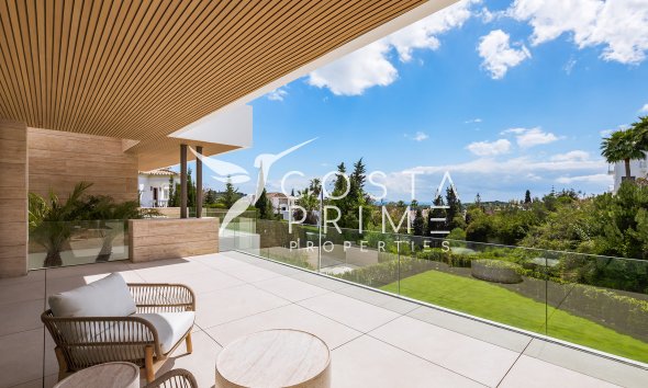 Nowy budynek - Szalet - Cortés