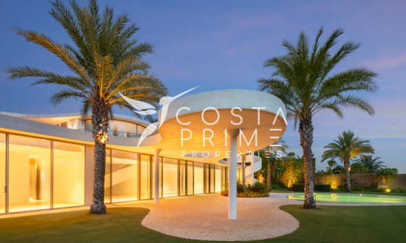 Nowy budynek - Szalet - Casares