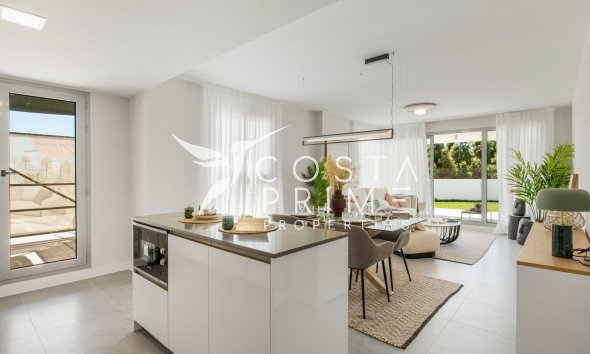 Nowy budynek - Daszek - Las Lagunas de Mijas