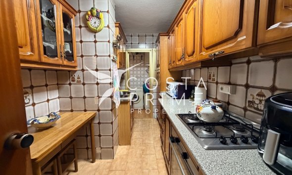 Resale - Apartment / Flat - Benidorm