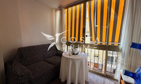 Resale - Apartment / Flat - Benidorm