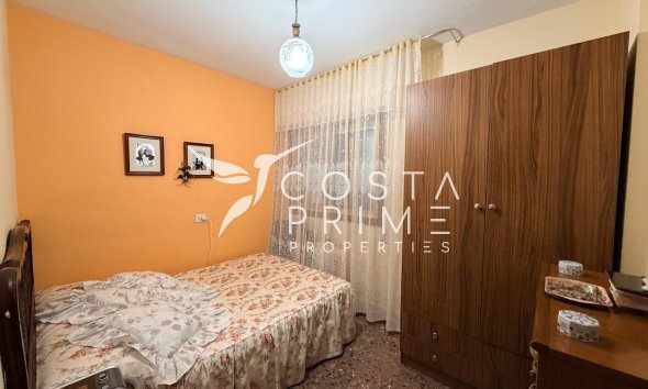 Resale - Apartment / Flat - Benidorm