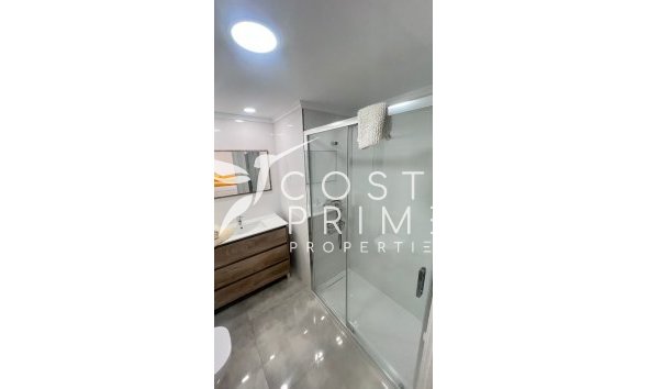 Resale - Townhouse / Semi - Finestrat