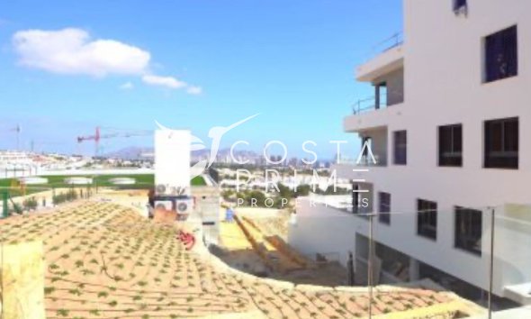 Resale - Townhouse / Semi - Finestrat