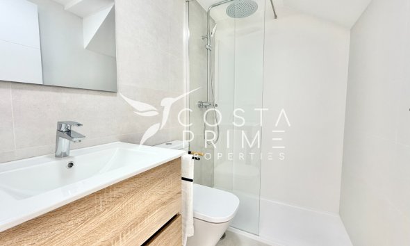 New build - Townhouse / Semi - Cox