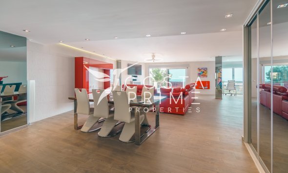 Resale - Apartment / Flat - Altea