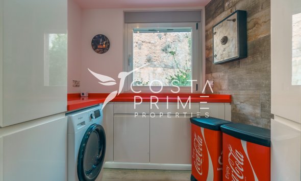 Resale - Apartment / Flat - Altea