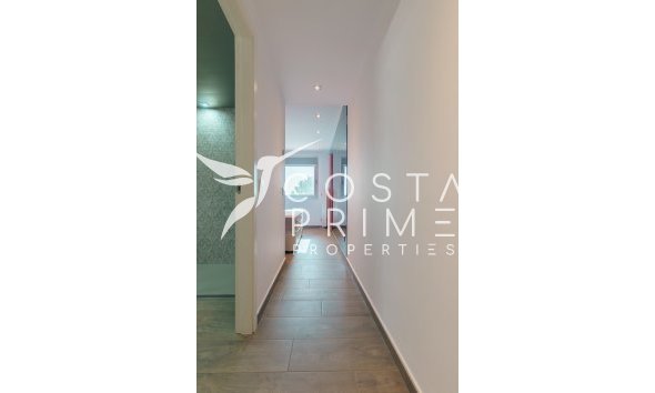 Resale - Apartment / Flat - Altea