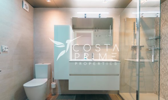 Resale - Apartment / Flat - Altea