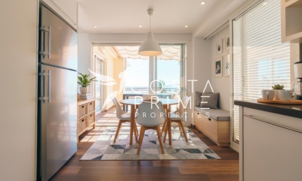 Odsprzedaż - Daszek - Altea