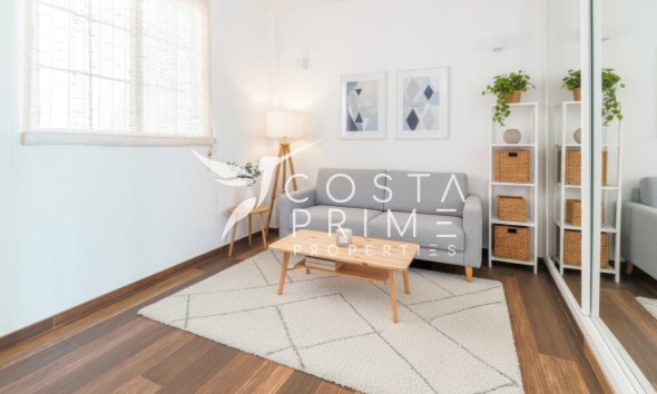 Odsprzedaż - Daszek - Altea