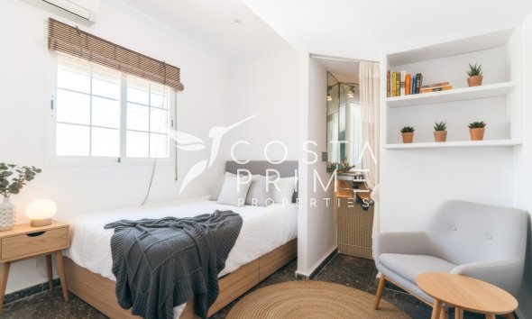 Odsprzedaż - Daszek - Altea