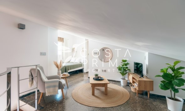 Odsprzedaż - Daszek - Altea