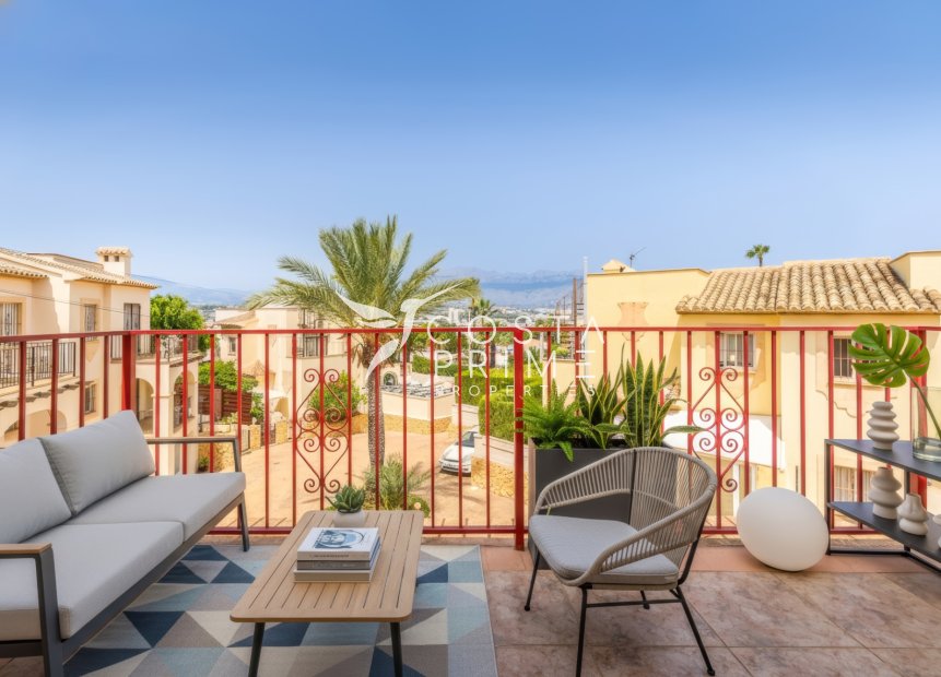 Újraértékesítés - Városháza / Semi - Albir