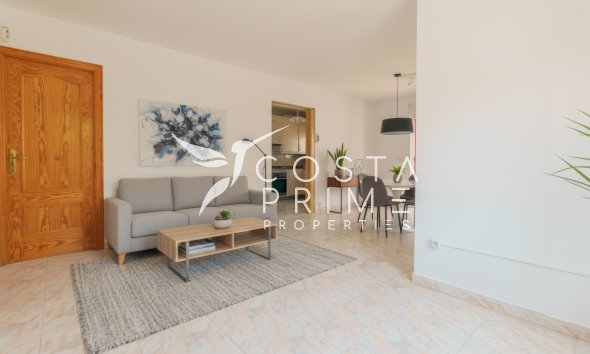 Újraértékesítés - Városháza / Semi - Albir