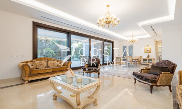 Új építésű - Villa  - Estepona