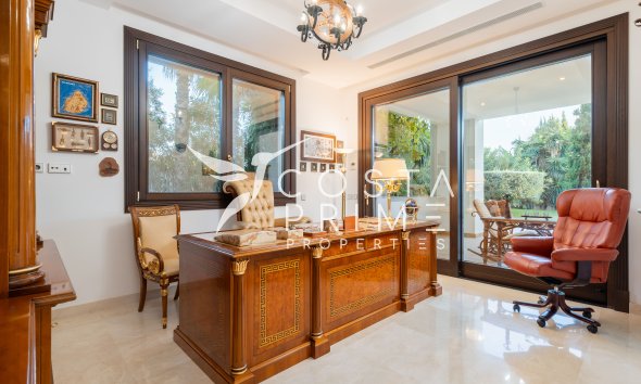 Új építésű - Villa  - Estepona