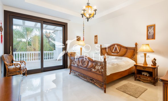 Új építésű - Villa  - Estepona