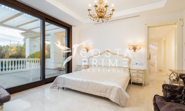 Új építésű - Villa  - Estepona