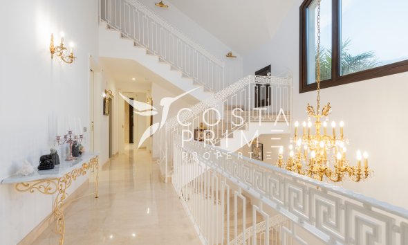 Új építésű - Villa  - Estepona