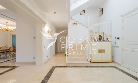 Új építésű - Villa  - Estepona