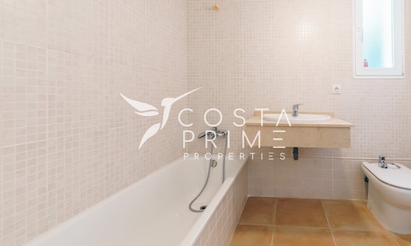 Újraértékesítés - Apartman / lakás - Altea