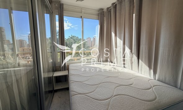 Resale - Apartment / Flat - Benidorm