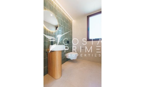 Odsprzedaż - Szalet - Calpe