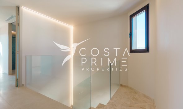 Odsprzedaż - Szalet - Calpe