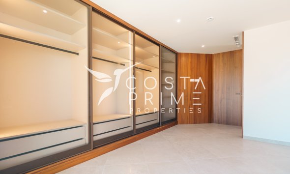 Odsprzedaż - Szalet - Calpe