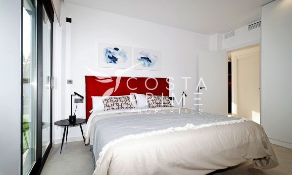 Nowy budynek - Szalet - Molina De Segura