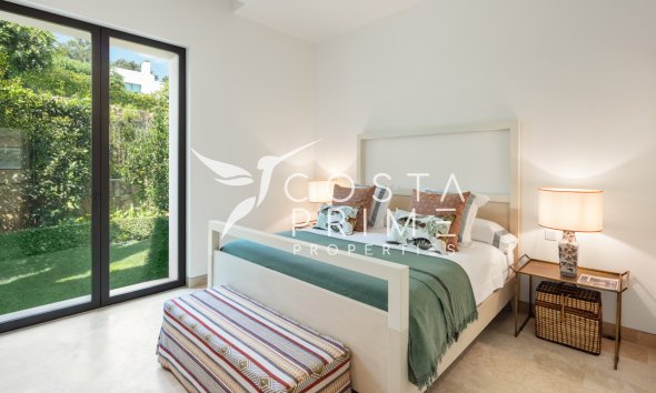 Nowy budynek - Szalet - Casares