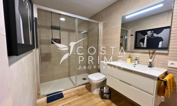 Odsprzedaż - Szalet - Finestrat