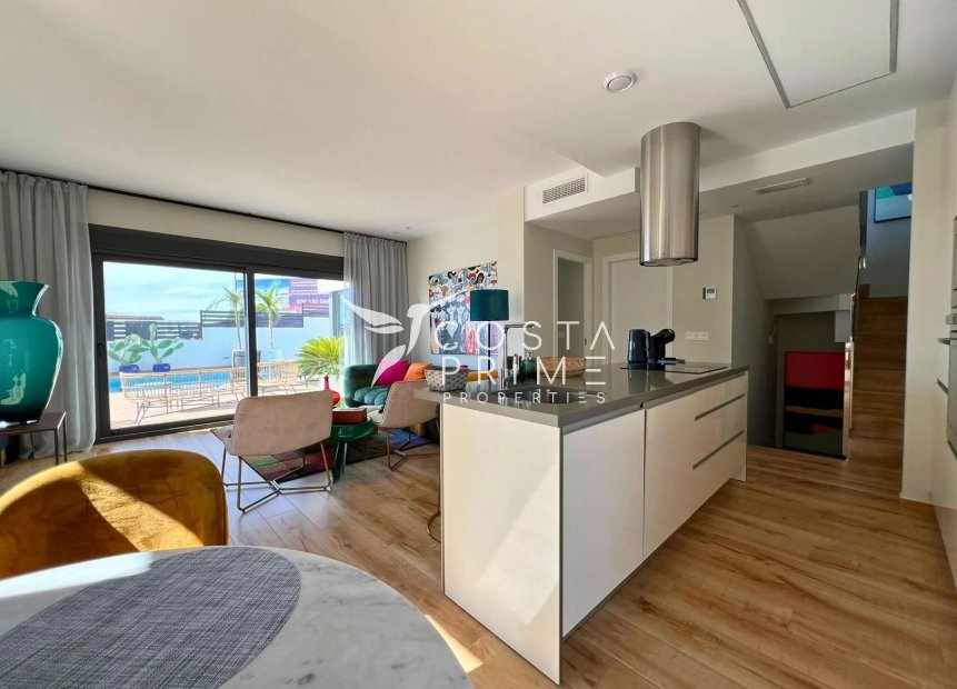 Odsprzedaż - Szalet - Finestrat