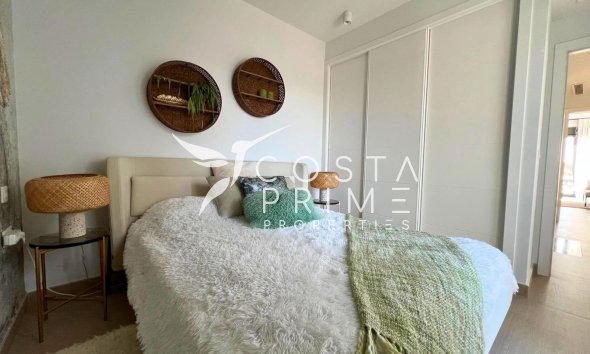 Resale - Villa  - Finestrat