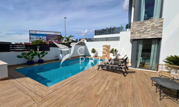 Resale - Villa  - Finestrat