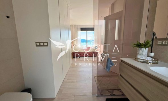 Újraértékesítés - Villa  - Finestrat